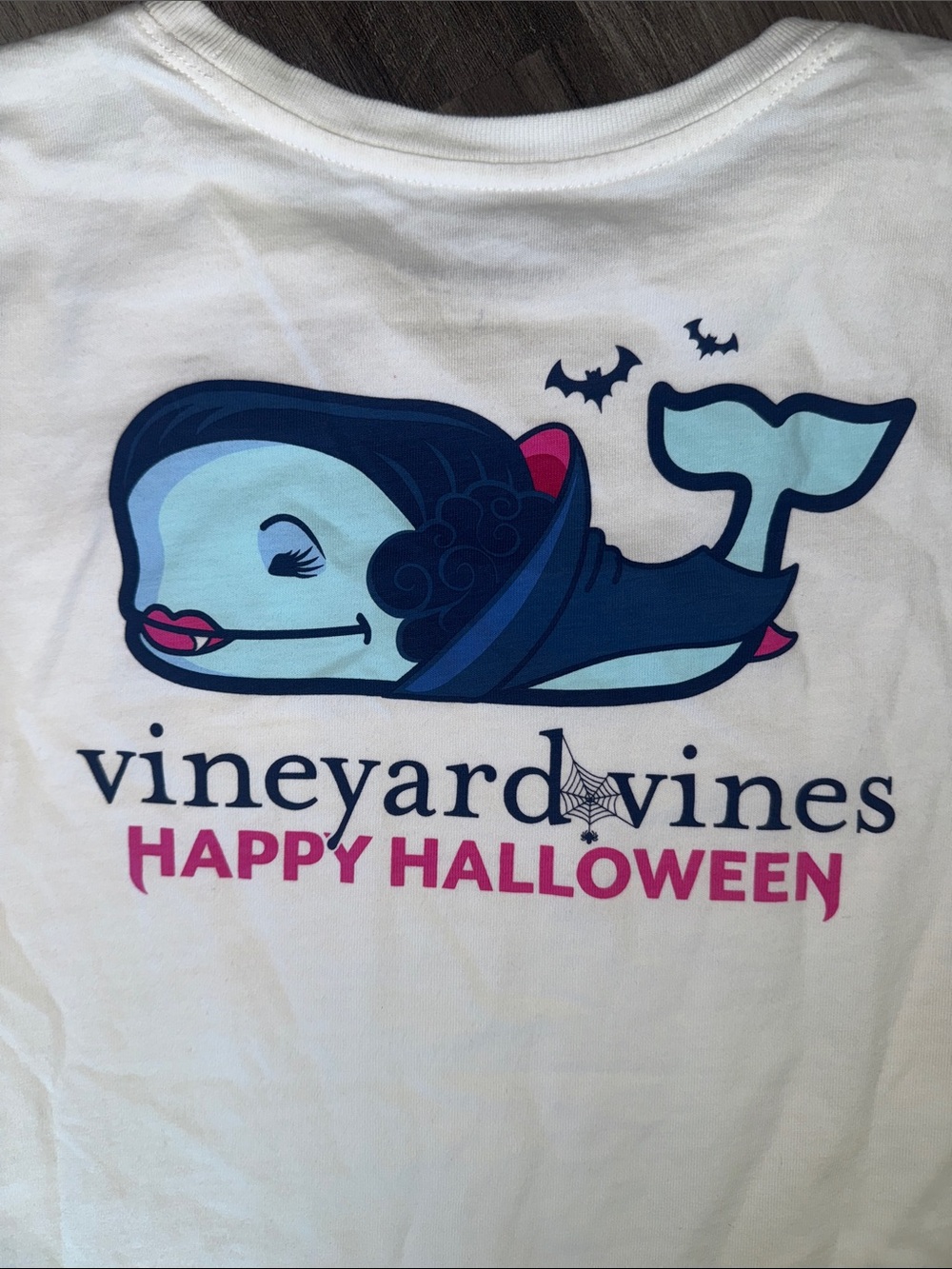 Vineyard Vines Happy Halloween Youth Long-Sleeve Vampire Whale large 14 shirt